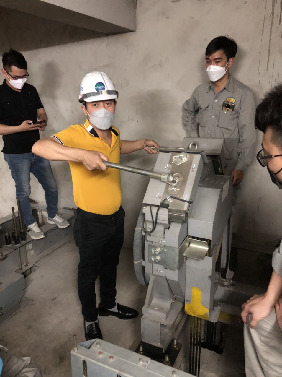 5 TIÊU CHUẨN QUAN TRỌNG VỀ THANG MÁY