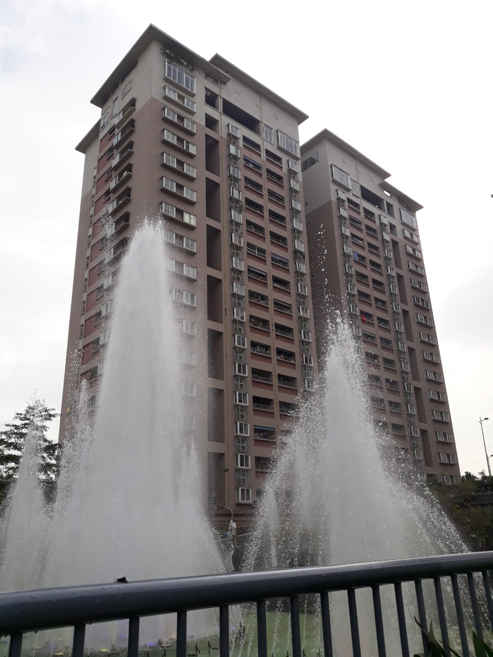 RỦI RO KHI CHUYỂN ĐỔI ĐƠN VỊ QUẢN LÝ VẬN HÀNH NHÀ CHUNG CƯ