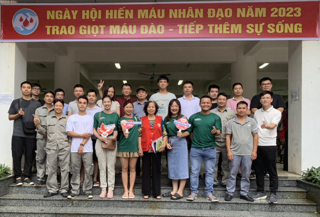 HIẾN MÁU NHÂN ĐẠO – NGHĨA CỬ CAO ĐẸP CỦA CON NGƯỜI HUDLANDTS.